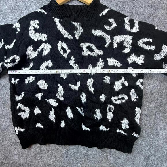 90s Style Sweater Womens S Black White Leopard Mob Wife Y2K Statement Maximalist - Picture 3 of 5